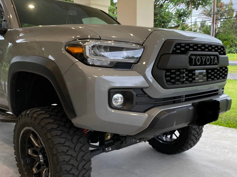Toyota Tacoma Pro Grille (2016-2023)