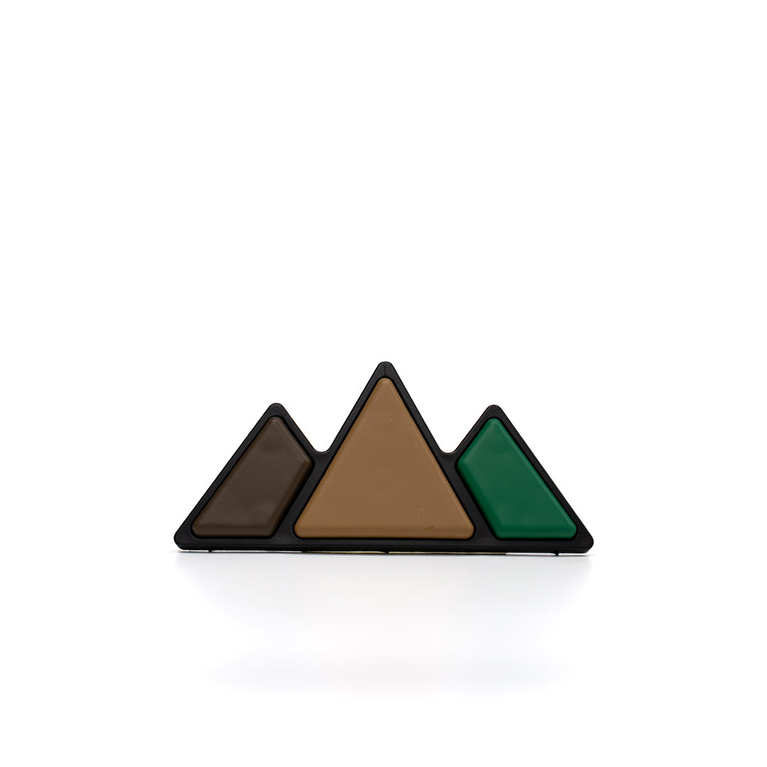 Mountain Grille Badge