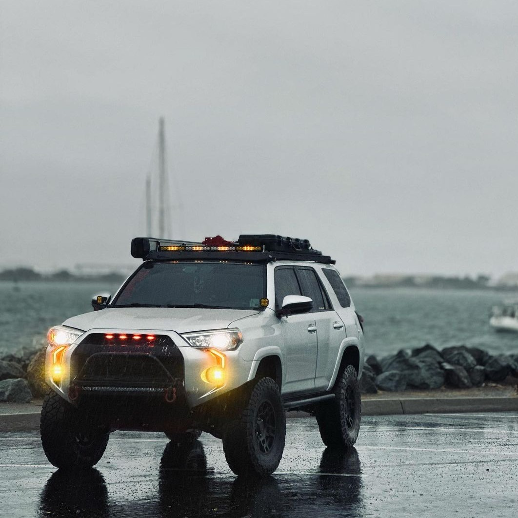 Aspire LED DRL Fog Light Fang Bezel Kit | 4Runner (2014–2024)