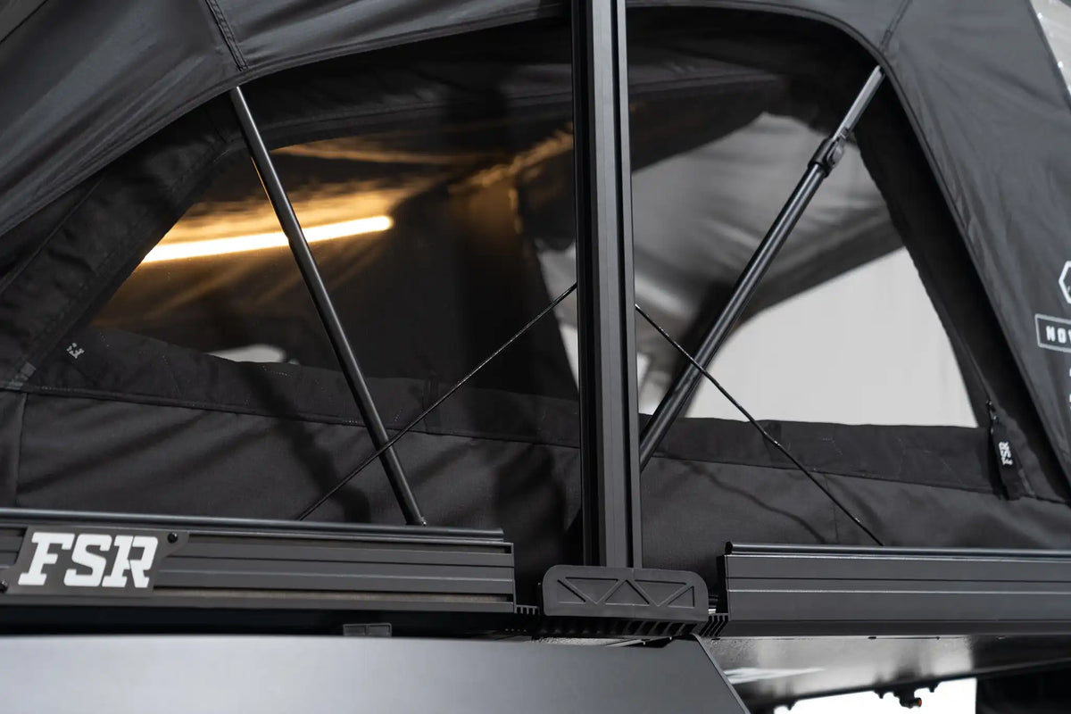 Free Spirit Recreation Nova King - Rooftop Tent